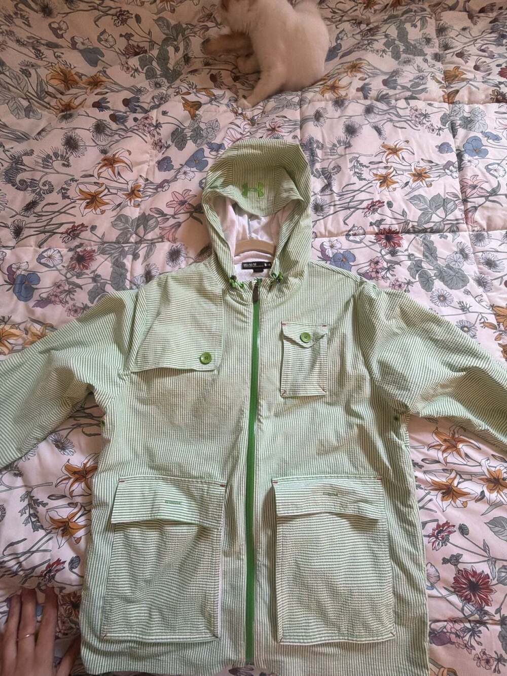 Under Armour Seersucker Jacket Size MD/M Green White Full Zip